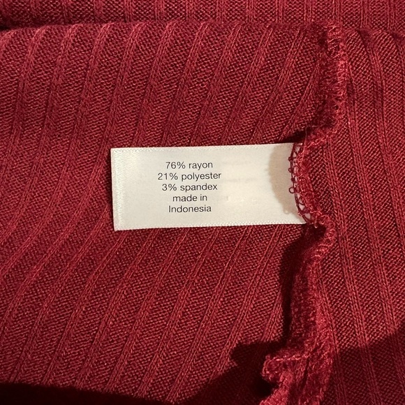 Lane Bryant, Plus Size Relaxed Tunic Top, 3X, Red - Picture 9 of 10